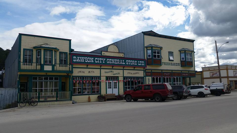 Paddle Whitehorse to Dawson City. Exploring Canada by Canoe & Bike